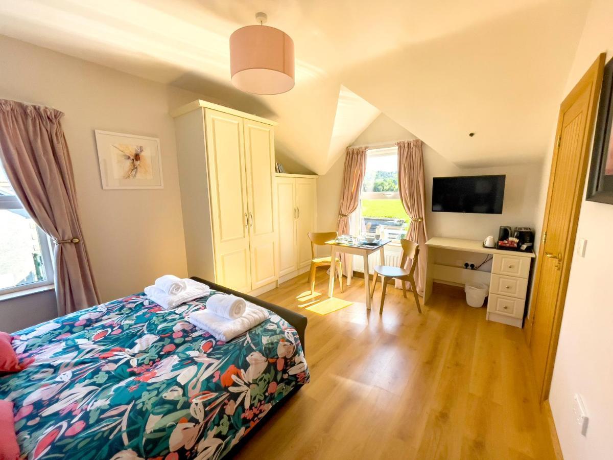 Mount Edwards Hill Guest Accommodation Cushendall Eksteriør billede