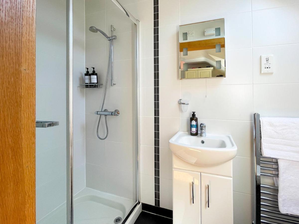 Mount Edwards Hill Guest Accommodation Cushendall Eksteriør billede
